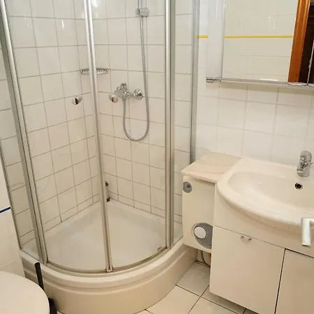 Zeltdachhaus Mit W Lan Sehr Holiday home Damp