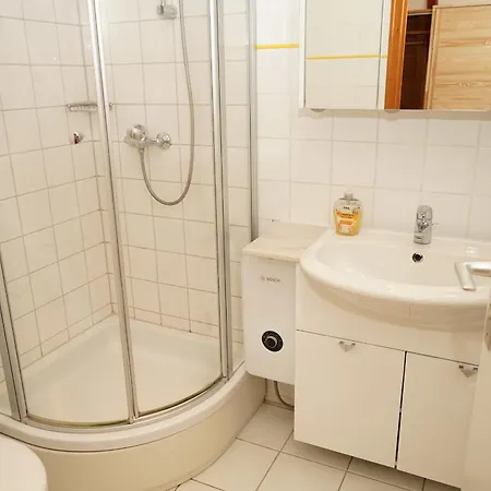 Zeltdachhaus Mit W Lan Sehr Hébergement de vacances