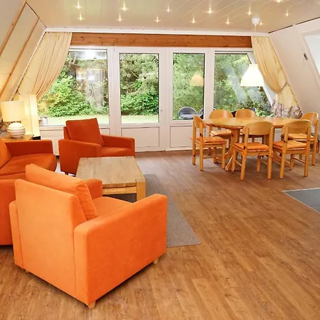 Zeltdachhaus Mit W Lan Sehr Hébergement de vacances *